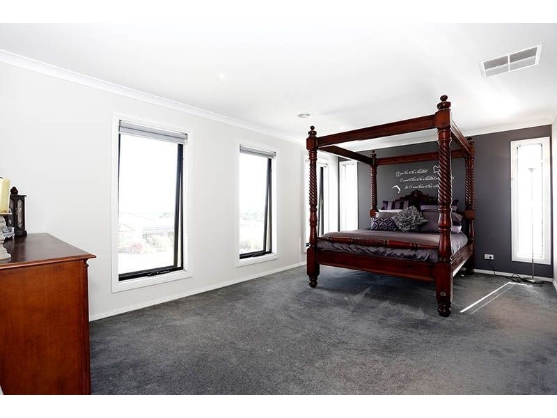 3 Ashlyn Parade, Moe VIC 3825