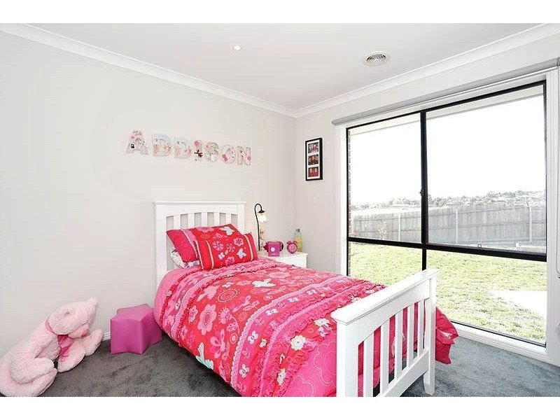3 Ashlyn Parade, Moe VIC 3825