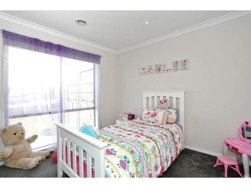 3 Ashlyn Parade, Moe VIC 3825