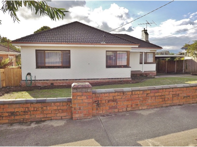 9 Balfour Street, Newborough VIC 3825