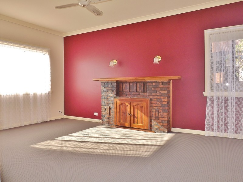 9 Balfour Street, Newborough VIC 3825