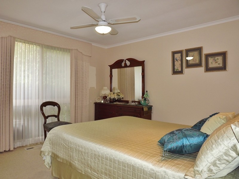 8 Thorpdale Street, Newborough VIC 3825