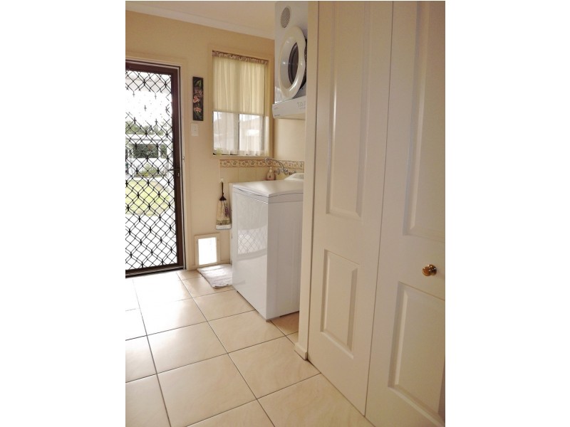 8 Thorpdale Street, Newborough VIC 3825