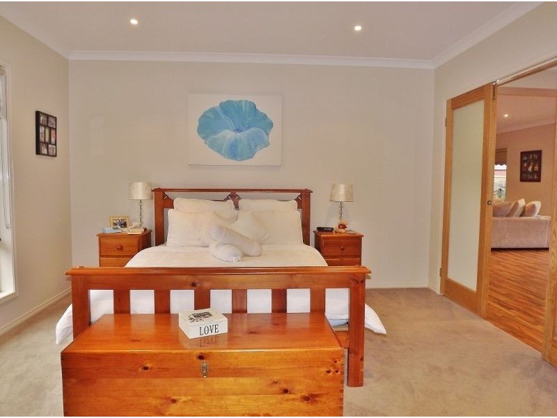 51 Sweetwater Place, Moe VIC 3825