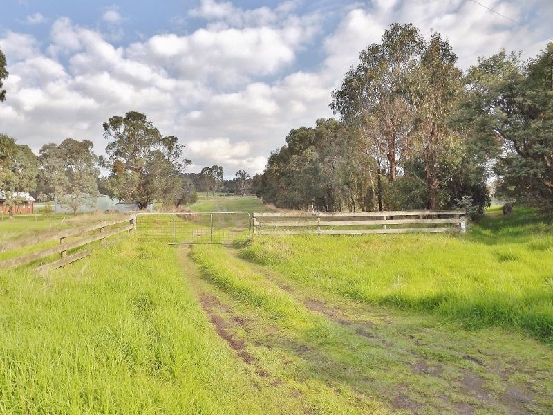 Lot 1 / 305 Mountain Glen Drive, Trafalgar East VIC 3824