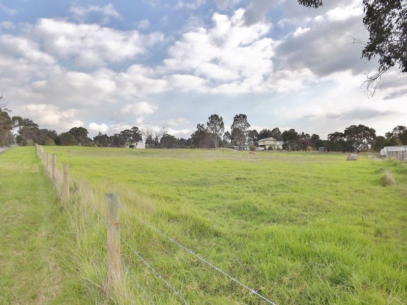 Lot 1 / 305 Mountain Glen Drive, Trafalgar East VIC 3824