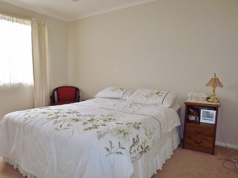 12 Crombe Court, Newborough VIC 3825