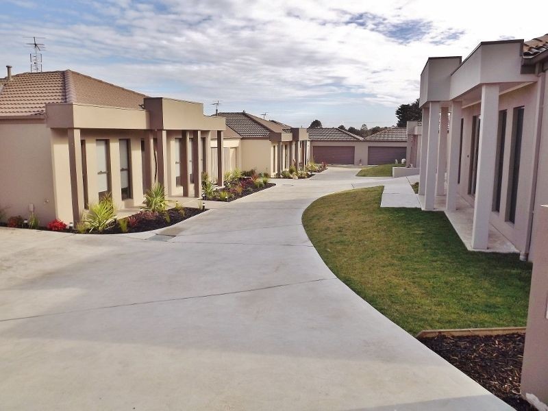 4/23 Central Avenue, Newborough VIC 3825