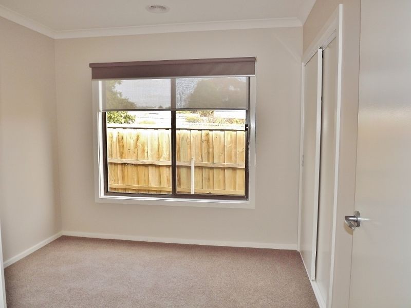 4/23 Central Avenue, Newborough VIC 3825