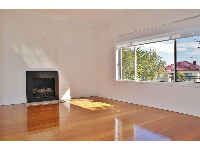 14 Harvey Street, Newborough VIC 3825