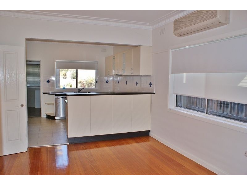 14 Harvey Street, Newborough VIC 3825