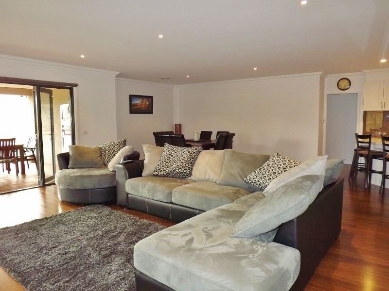 9 Collingwood Drive, Trafalgar VIC 3824