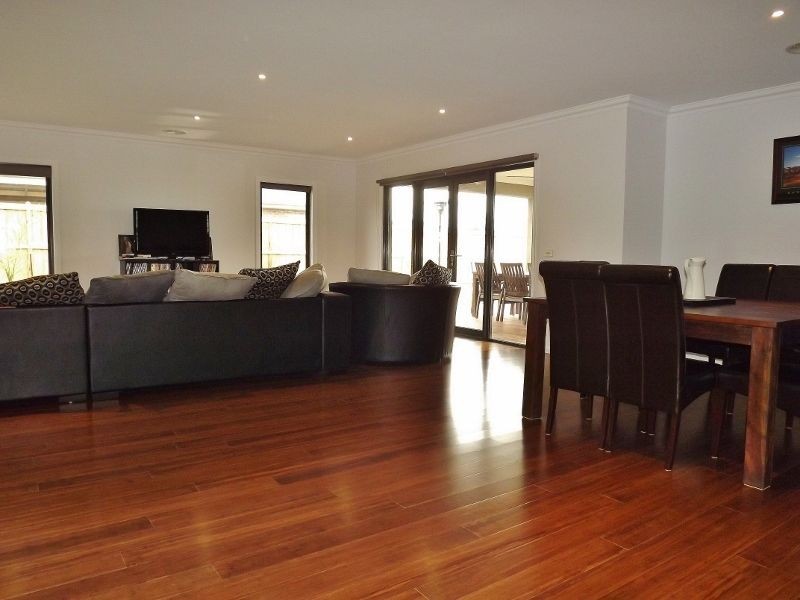 9 Collingwood Drive, Trafalgar VIC 3824