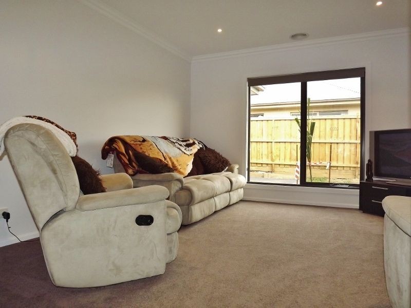 9 Collingwood Drive, Trafalgar VIC 3824