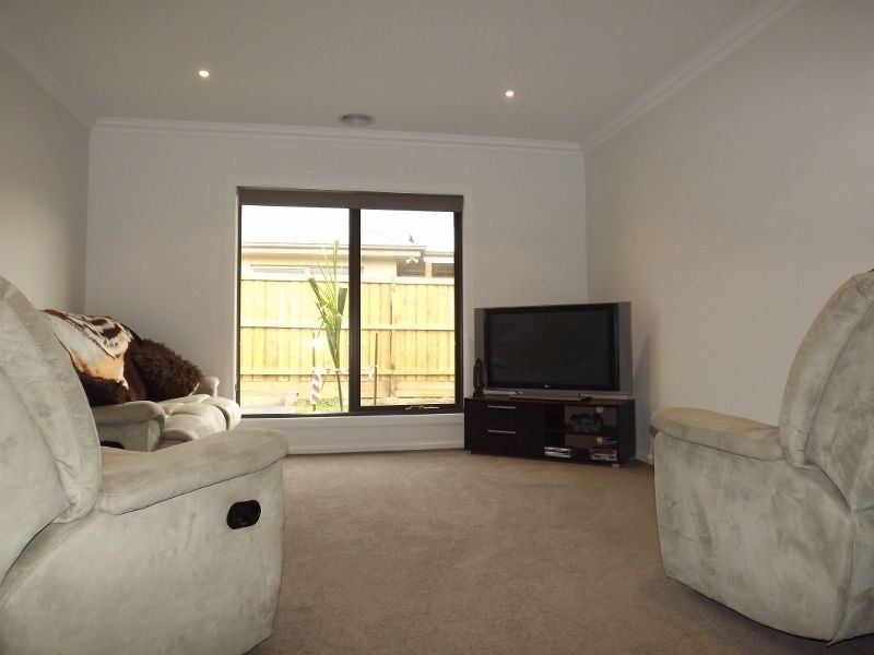 9 Collingwood Drive, Trafalgar VIC 3824