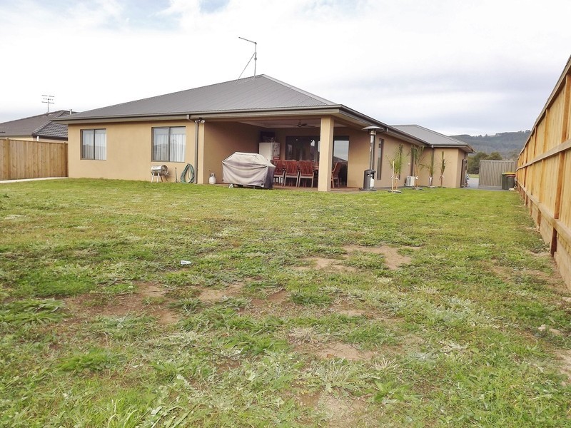 9 Collingwood Drive, Trafalgar VIC 3824