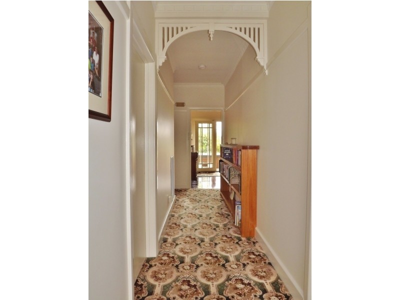 9 Burrage Street, Moe VIC 3825