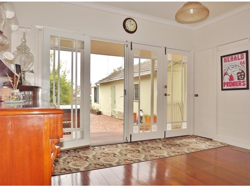 9 Burrage Street, Moe VIC 3825