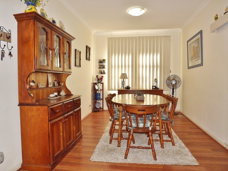 10 Alexander Avenue, Moe VIC 3825