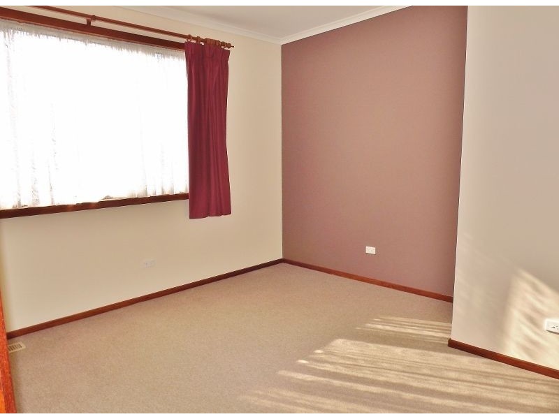 9 Balfour Street, Newborough VIC 3825