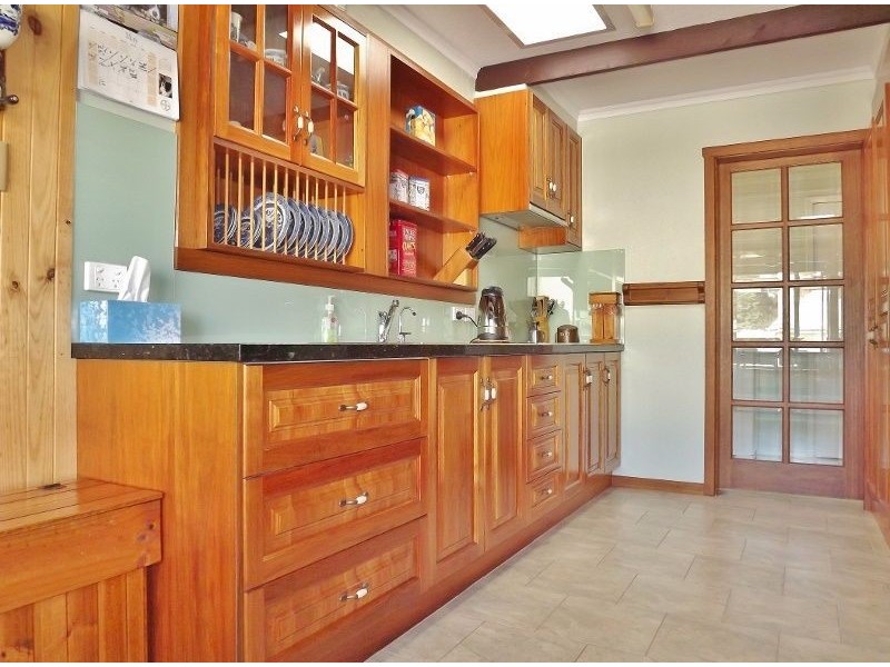 5 Chamberlain Road, Newborough VIC 3825