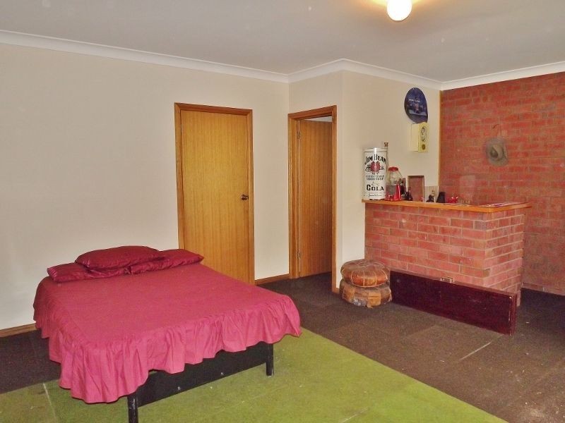 51 Moe-Willow Grove, Willow Grove VIC 3825