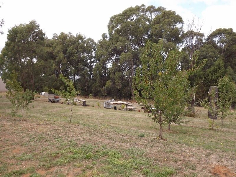 285 Old Walhalla Road, Moondarra VIC 3825