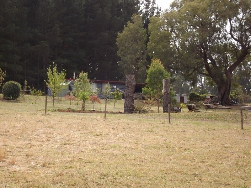 285 Old Walhalla Road, Moondarra VIC 3825