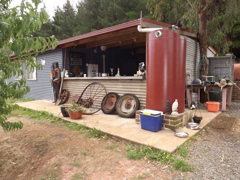 285 Old Walhalla Road, Moondarra VIC 3825