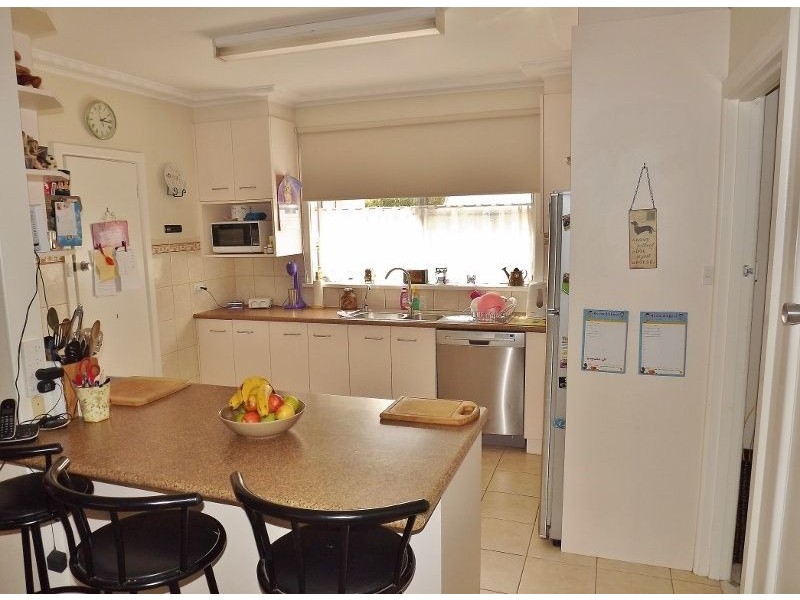 8 Kandra Road, Moe South VIC 3825