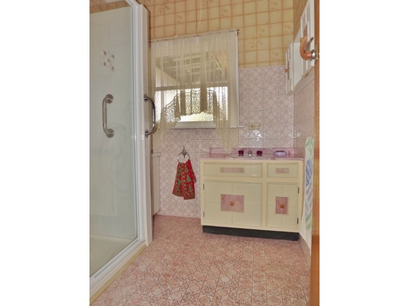 64A Chamberlain Road, Newborough VIC 3825