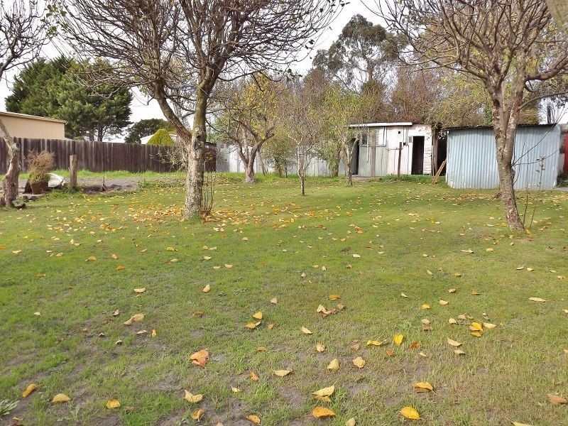 64A Chamberlain Road, Newborough VIC 3825