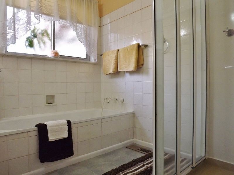 18 Vale Street, Moe VIC 3825