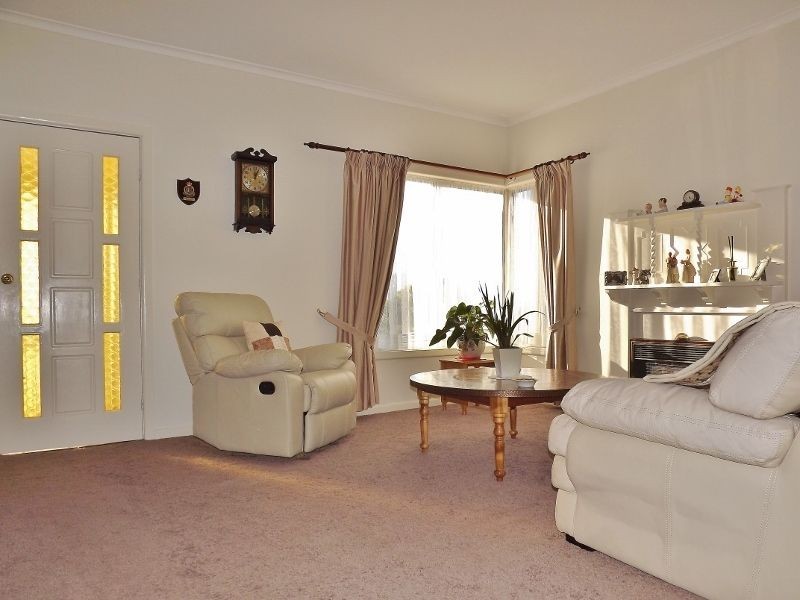 4 Sasse Court, Moe VIC 3825