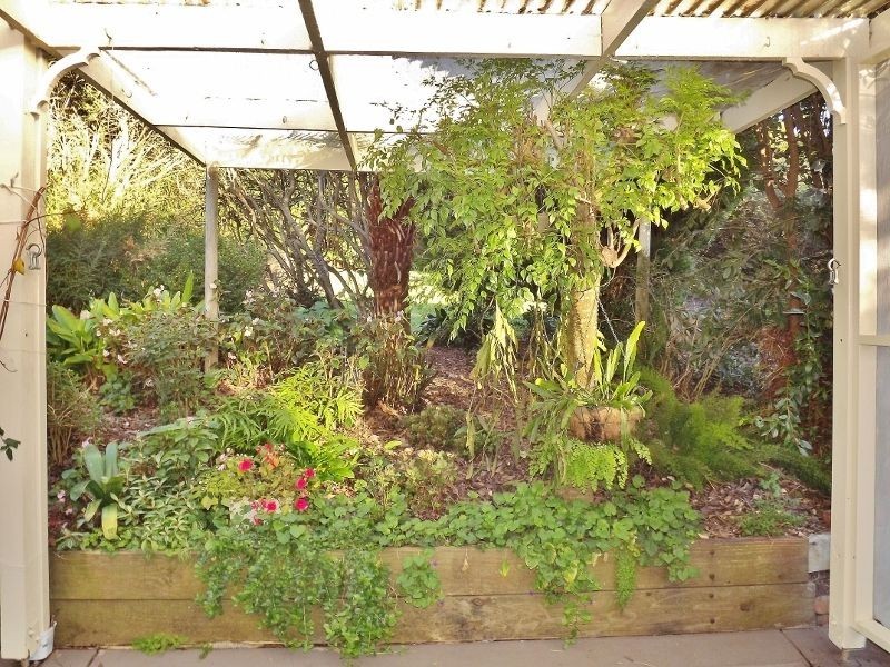 4 Sasse Court, Moe VIC 3825