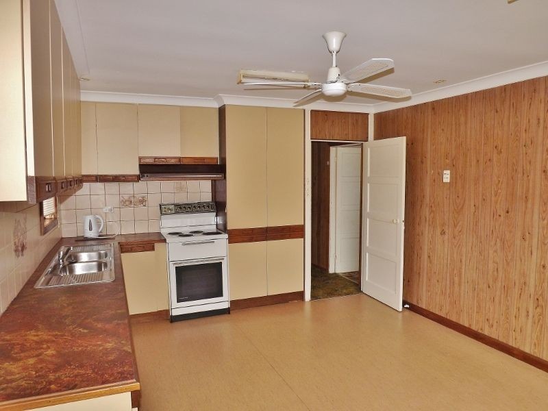 12 Boolarra Avenue, Newborough VIC 3825