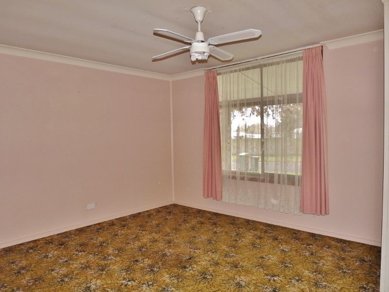 12 Boolarra Avenue, Newborough VIC 3825