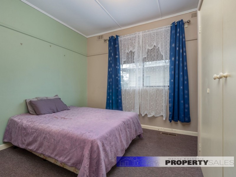4 John Street, Moe VIC 3825