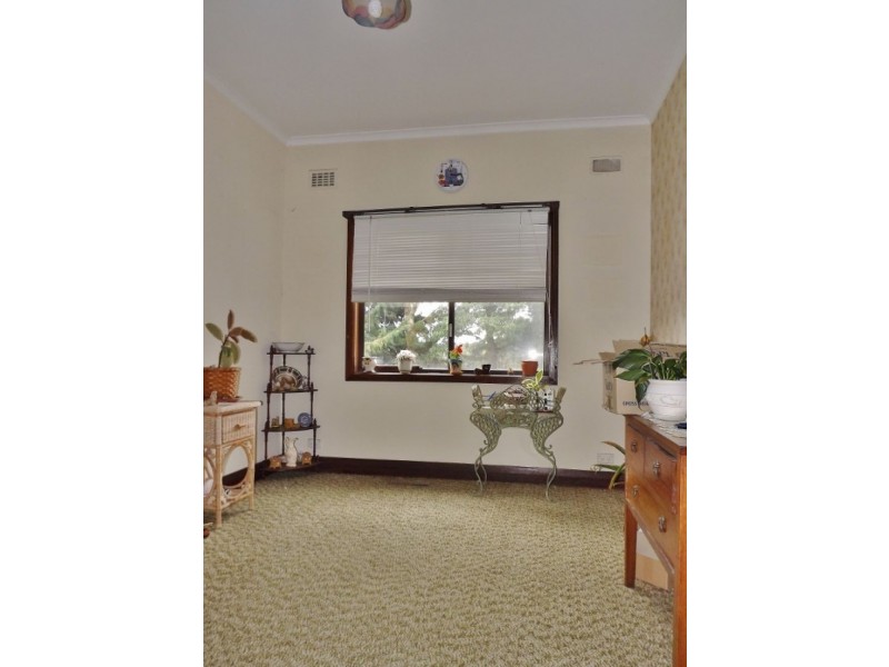 12 Avon Court, Newborough VIC 3825