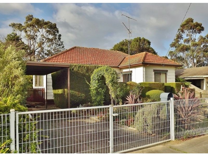 12 Avon Court, Newborough VIC 3825