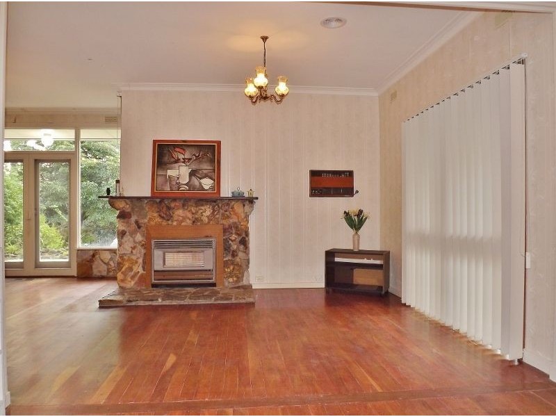 11-13 March Street, Newborough VIC 3825