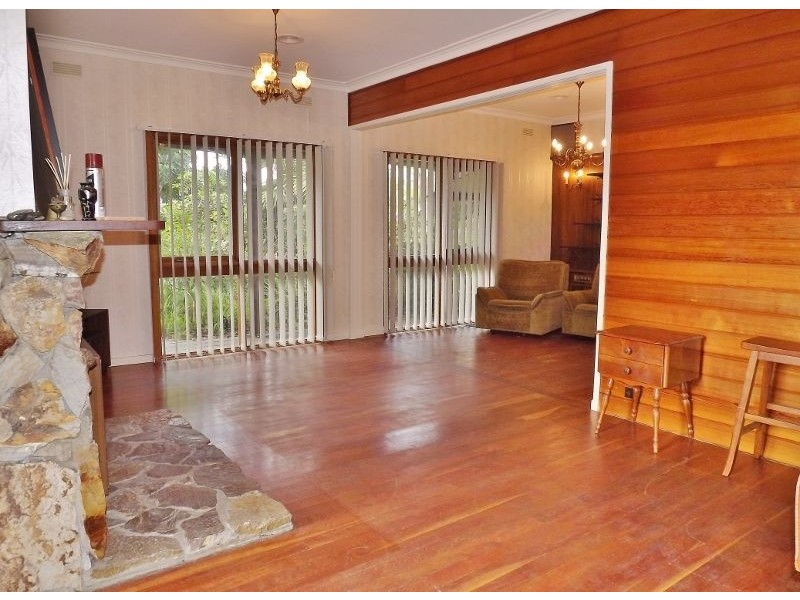 11-13 March Street, Newborough VIC 3825