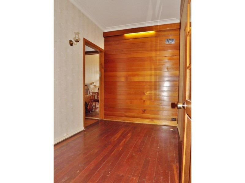 11-13 March Street, Newborough VIC 3825