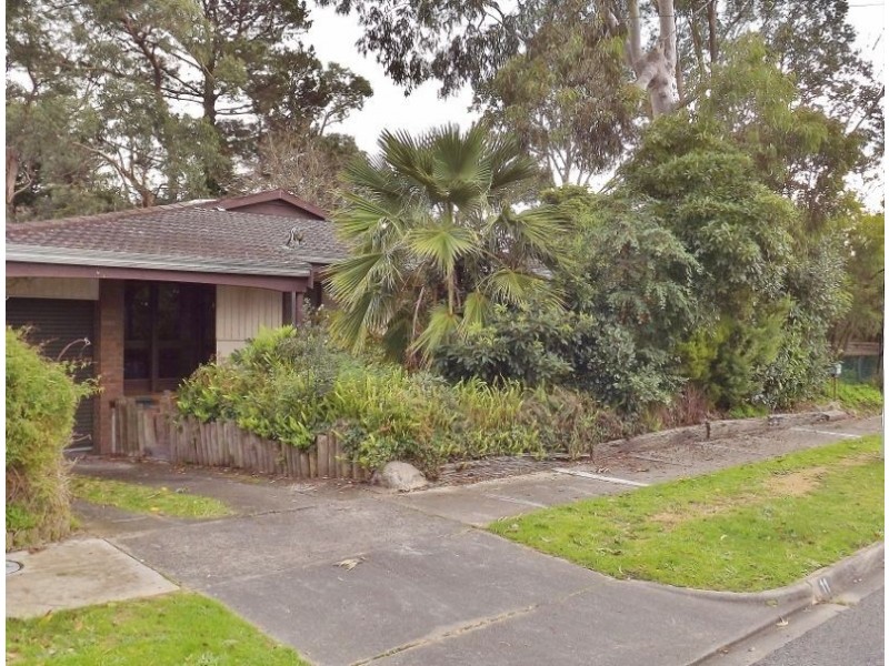 11-13 March Street, Newborough VIC 3825