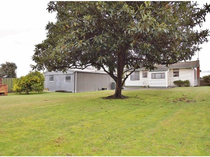 5 Ellinbank Street, Newborough VIC 3825