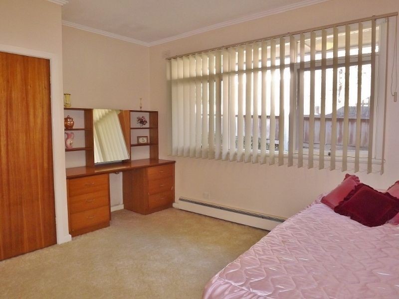 12 Murray Road, Newborough VIC 3825