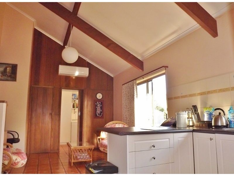 5 Smallburn Avenue, Newborough VIC 3825