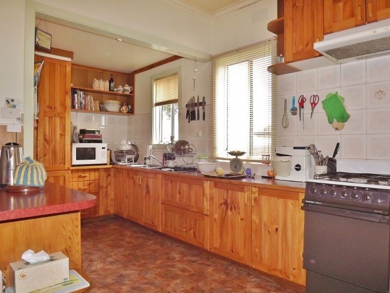 9 Leith Street, Newborough VIC 3825