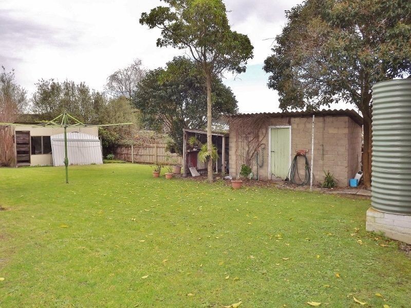 9 Leith Street, Newborough VIC 3825