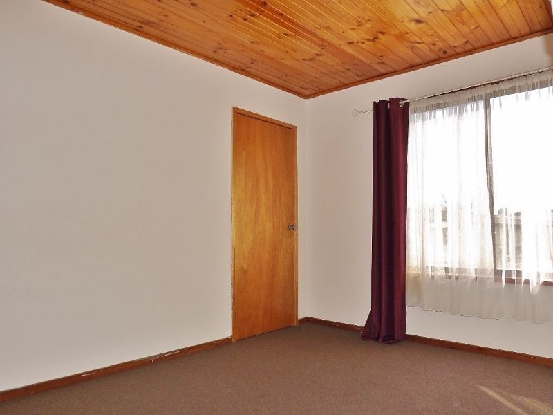6 Malnham Crescent, Newborough VIC 3825